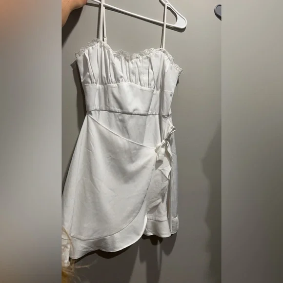 Trixxi Dresses | Francescas White Dress | Color: White | Size: 8 | Pm-27965683's Closet